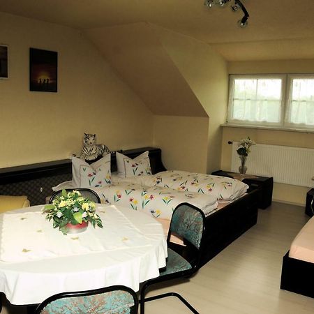 Caruso Pension Und Pizzeria Salzweg ภายนอก รูปภาพ